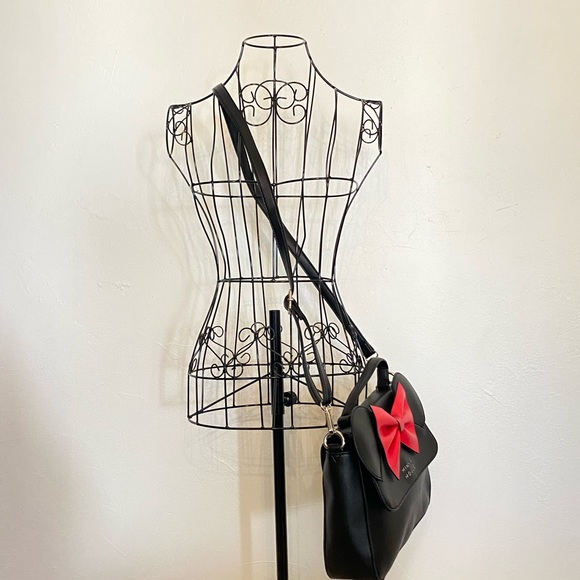 Loungefly Disney Minnie Mouse Ears & Red Bow Crossbody Bag Black & Red. - Picture 3 of 12